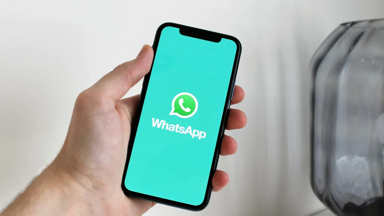 WhatsApp lança scanner integrado para digitalizar documentos e enviar em PDF; veja como usar