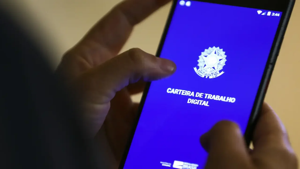 Vai trabalhar no Natal ou no Ano-Novo? Saiba quais são seus direitos