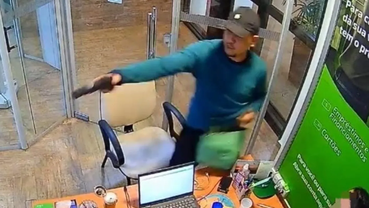 Suspeito de assaltos a bancos em São Luís é baleado em confronto com a polícia